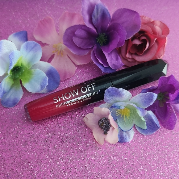 Sephora Other - NWT Show Off Lip Lacquer